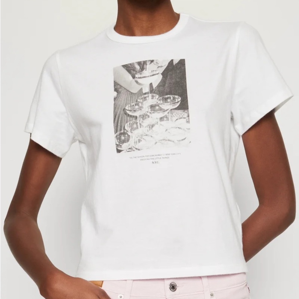 Abercrombie & Fitch NYC Slimming Tee